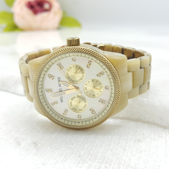 ✅Michael Kors Horn Set Watch